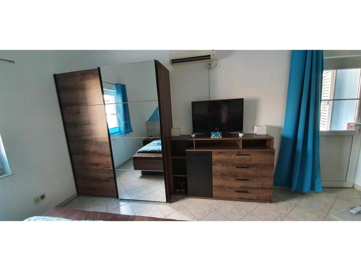 Blue Sea Vir Apartments Экстерьер фото